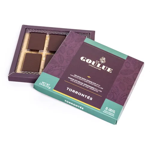 Vista 3 de Chocolate con Leche con Malbec Oscuro con Torrontes Oscuro con Champagne Extra Brut Oscuro con Cabernet Sauvignon Oscuro con Malbec Dulce