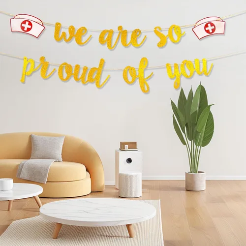 Vista 4 de Cartel de graduación con texto en inglés «We Are So Pround Of You» para enfermera, personal médico, enfermera, fiesta de jubilación, fiesta