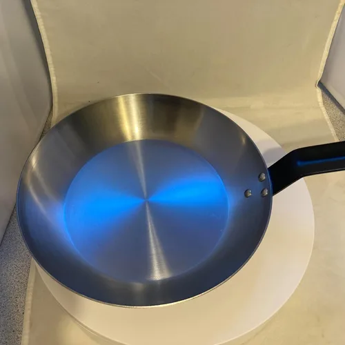 Vista 3 de Sartén antiadherente 9.5 ": Sartén de acero al carbono sin PFA, alternativa saludable y sin toxinas para estufa u horno