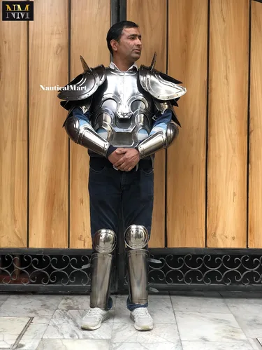 Vista 3 de NauticalMart Conquest Warcrafted Armour Plata/Negro Talla única