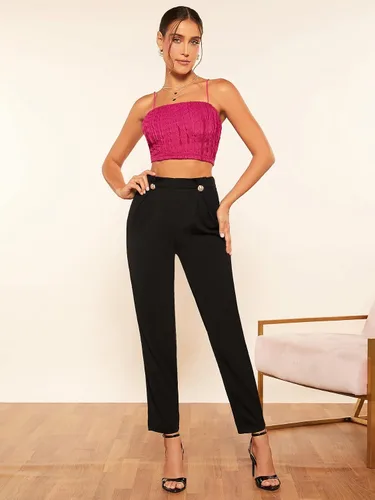 Vista 2 de Milumia Pantalones de trabajo cortos de cintura alta elásticos casuales para mujer