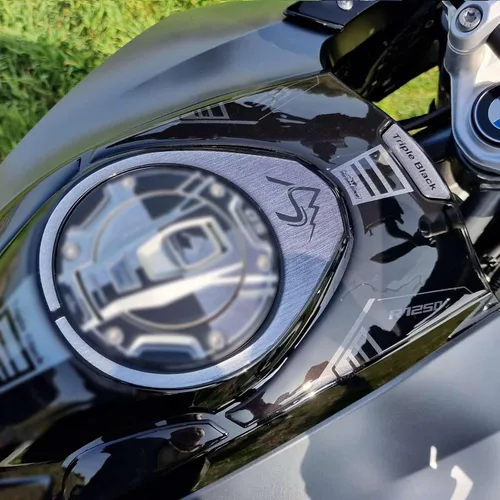 Vista 6 de Resin Bike Adhesivos 3D para motocicleta compatibles con BMW R 1250 GS 2021, triple negro, protección contra impactos y arañazos. Kit de calcomanías