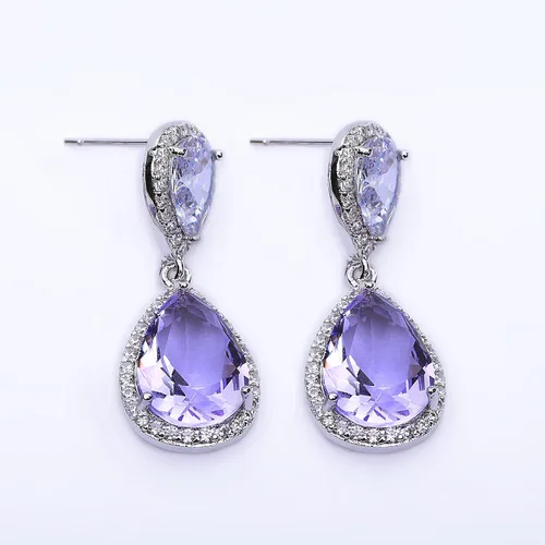 Vista 41 de Conjunto de joyería para boda, aretes de lagrima y collar con dije de circonio cúbico