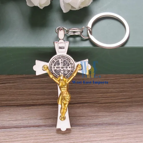 Vista 5 de 12 llaveros de San Benito para el bautismo, primera comunión, religioso, católico, conmemorativo, regalo conmemorativo, Crucifijo de dos tonos
