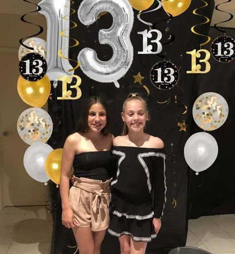 Vista 7 de Decoraciones de cumpleaños número 13 para niños y niñas, suministros de fiesta de cumpleaños número 13 negro dorado con pancarta colgante en espiral