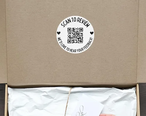 Vista 2 de Etiquetas adhesivas de código QR personalizadas para pequeñas empresas que empaquetan el sitio web de RSVP de la boda de 2 pulgadas