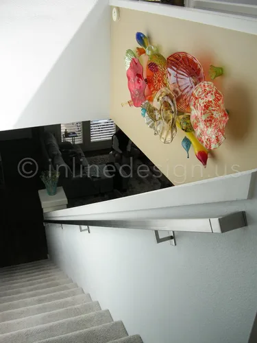 Vista 3 de Soporte de pared de pasamanos de acero inoxidable cuadrado para tubo inferior plano delgado