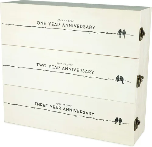 Vista 8 de Twine Marketplace Caja de Vino con 3 botellas para Cumpleaños., Aniversario, Blanco
