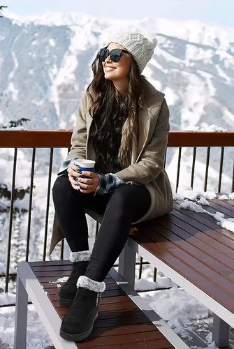 Vista 2 de TEMOFON Botas de nieve para mujer, botas de invierno cálidas, impermeables, con forro de piel para exteriores para mujer