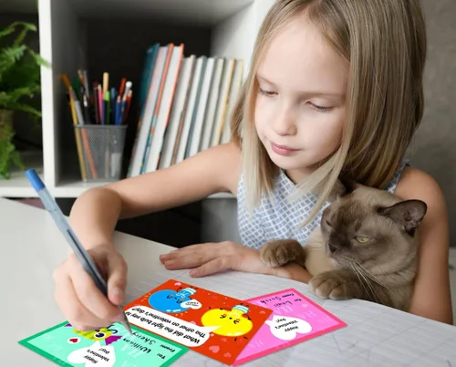 Vista 7 de JUESMOS Tarjetas de San Valentín para niños, 30 tarjetas divertidas de broma para raspar con calcomanías, tarjetas de felicitación de San Valentín