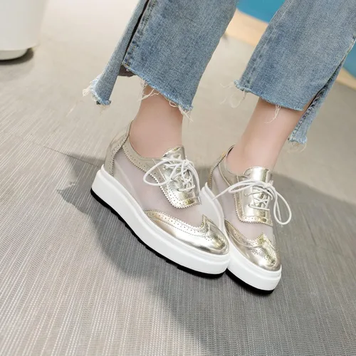 Vista 6 de SHEMEE Women's Platform Hidden Wedge Lace Up Oxfords Pumps Wingtip High Heels Round Toe Mesh Brogues Sneaker Shoes