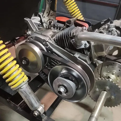 Vista 4 de Convertidor de par 212CC 6.5 HP 3/4" - Serie 30 Go Kart Mini Bike Comet Embrague 10T 40/41 y 12T 35 Cadena Depredador Driver Juego de reemplazo
