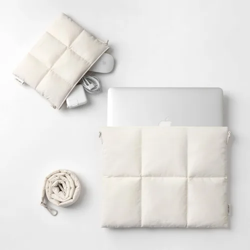 Vista 3 de Comfyable Funda de almohada acolchada para laptop de 13 y 14 pulgadas, con correa compatible con MacBook Air/Pro M5 M4 M3 M2 Pro/Max 2026, MacBook