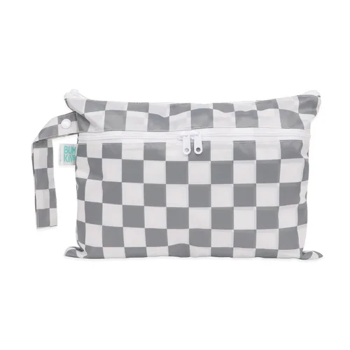 Vista 29 de Bumkins Bolsa Húmeda Colgante Impermeable Grande para Bebé, Lavandería, Ropa Sucia, Viajes, Traje de Baño, Pañales de Tela, Piscina, Toallas
