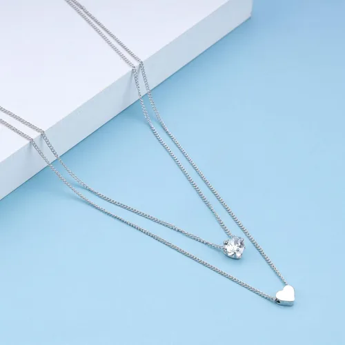 Vista 5 de YienDoo Collar de corazón de cristal con capas de estilo bohemio, gargantilla de corazón de amor, collar con dije de corazón, collar de plata