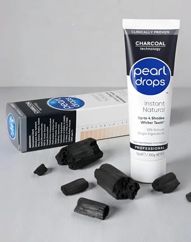 Vista 2 de Pearl Drops Carbón activado blanco natural instantáneo 2.5 fl oz