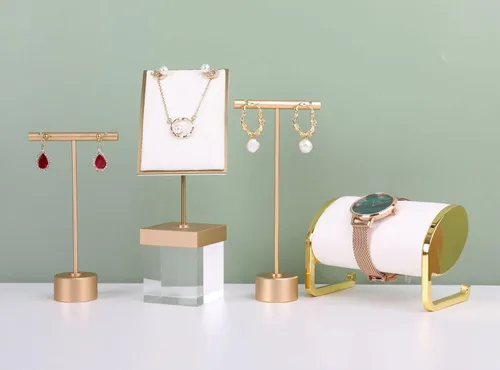 Vista 3 de GemeShou 2 soportes de metal dorado para aretes de barra en T, soporte para exhibición de aretes al por menor, accesorios de fotografía de joyería