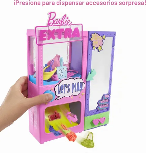 Vista 2 de Barbie Juego de moda extra sorpresa con 20 piezas, incluyendo caniche para mascotas, armario y función de botón que dispensa accesorios de moda