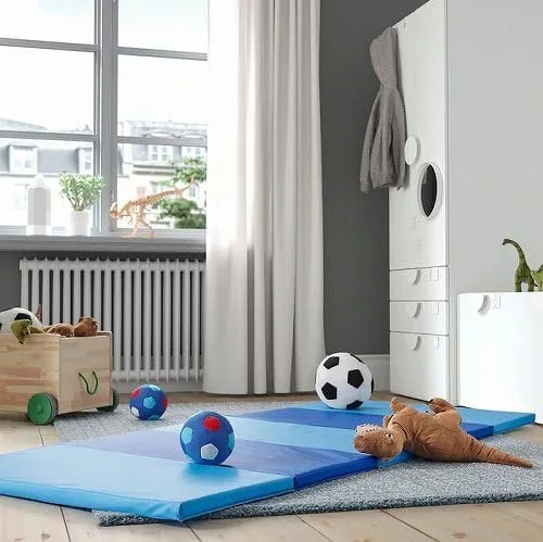 Vista 2 de Ikea M70552267 PLUFSIG Pelfsig Folding Gym Mat, Blue, 30.7 x 72.8 inches (78 x 185 cm)