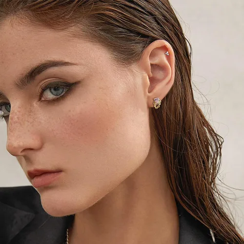 Vista 5 de FUNRUN JEWELRY 9 aretes de cartílago de 16G para mujer, acero inoxidable 316L, parte trasera plana, circonita cúbica, mariposa, flor, cartílago