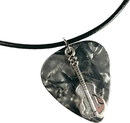 Vista 3 de Collar de púa de guitarra con dije de guitarra y cadena de cordón de cuero vegano