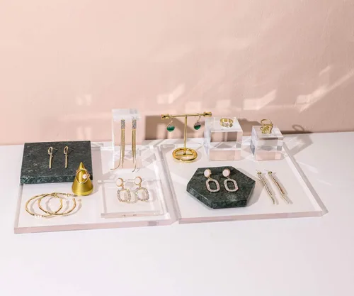 Vista 9 de GemeShou 1 unidad de joyería para fotos expositor de acrílico transparente para anillos aretes pulseras collares accesorios armario exhibición
