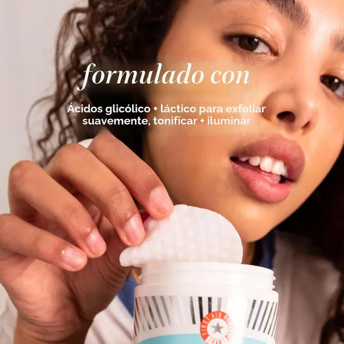 Vista 3 de First Aid Beauty - Almohadillas de Radiancia Facial con Ácidos Glicólico y Láctico, Almohadillas Exfoliantes Diarias con AHA, Poros Visiblemente Más