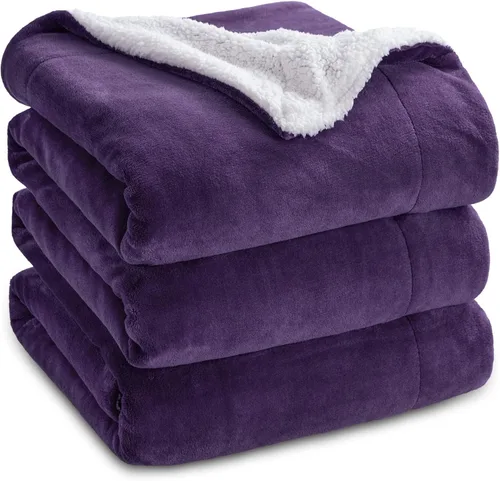 Vista 26 de Bedsure GentleSoft - Manta de forro polar Sherpa para sofá, manta de Navidad gruesa y cálida para invierno, manta de felpa suave y esponjosa como