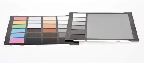 Vista 7 de Datacolor Spyder Checkr: herramienta de calibración de color para cámaras. Garantiza un color preciso y consistente con cámaras y luz variadas.