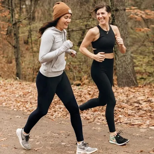 Vista 2 de Paquete de 4 leggings para mujer, pantalones de yoga de cintura alta con control del abdomen, levantamiento de glúteos y que no se transparentan