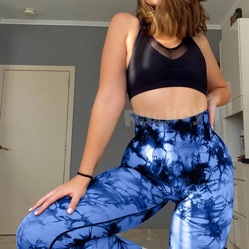 Vista 6 de Rugkey Leggings de levantamiento de glúteos para mujer, teñido anudado, cintura alta, sin costuras, pantalones de yoga para entrenamiento, mallas
