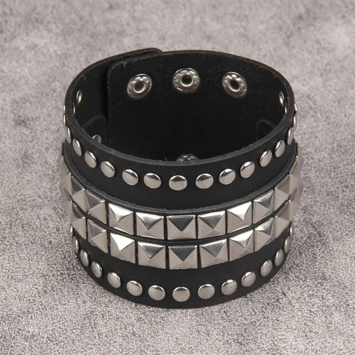 Vista 3 de Jeilwiy Pulseras de cuero punk para hombres, pulseras hechas a mano, brazalete ancho, joyería trenzada, color negro y marrón, ajustable, regalos