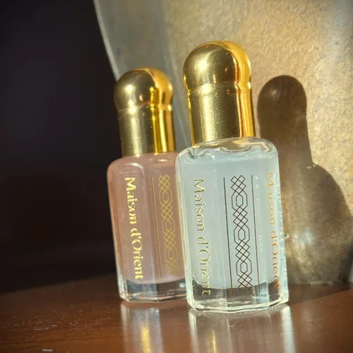 Vista 8 de Maison d'Orient Colección Tahara 2x6mL Aceite Corporal de Perfume de Almizcle Rosa y Blanco para Mujer Aceites de Perfume Árabes Perfumes