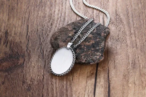 Vista 93 de VNOX Collar con colgante personalizado de acero inoxidable con grabado personalizado para identificación de alerta médica de emergencia para hombres
