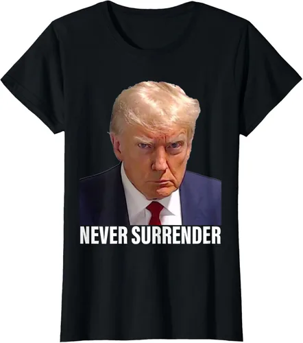 Vista 38 de Camiseta Pro Trump Mugshot Never Surrender para hombre y mujer, Negro