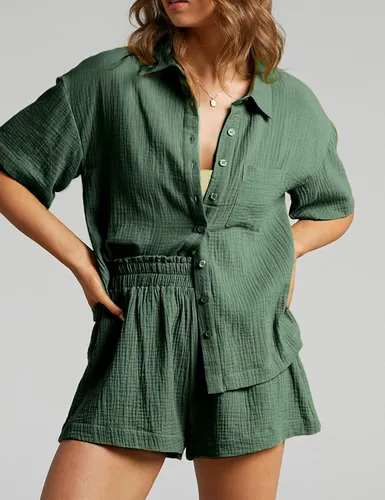 Vista 2 de Rousytn Conjunto de 2 piezas para mujer, casual, con botones, media manga, pantalones cortos con cordón, de algodón y lino, conjunto de descanso