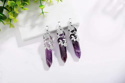 Vista 4 de XIANNVXI - Collar con dije de punto de cristal envuelto en flores Reiki, cristales curativos de piedras, collares de piedra de cuarzo para mujeres