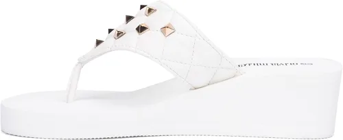 Vista 2 de Olivia Miller Zapatos de moda para mujer, galería de piel sintética vegana con diamantes de imitación, sandalias con correa en T, estilo tanga