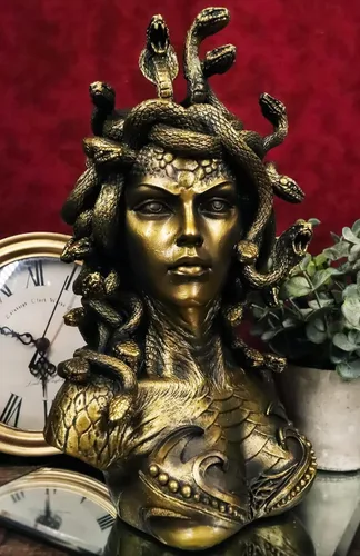Vista 3 de Ebros Gift Mitología griega Hermanas Gorgona Diosa Medusa con Serpientes Salvajes Pelo y Escamas Blindadas Estatua de busto de piel de 10 pulgadas