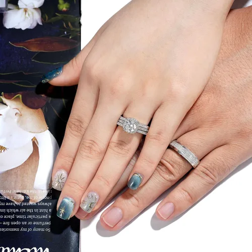Vista 4 de Juego de anillos de boda chapados en oro de 18 quilates con circonita cúbica redonda de 2 quilates para hombre, plata de ley, anillos para pareja
