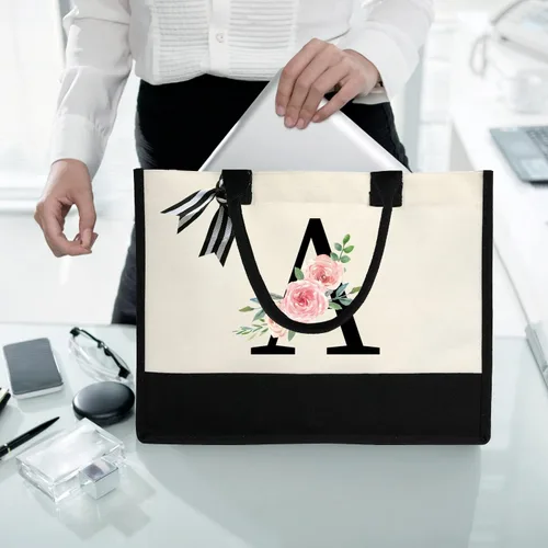 Vista 3 de Bolsa de lona personalizada con inicial para mujer, bolsa de playa con bolsillo interior con cremallera para bodas, cumpleaños, vacaciones