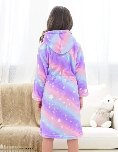 Vista 4 de Doctor Unicorn Suave bata de baño con capucha arcoíris para niñas