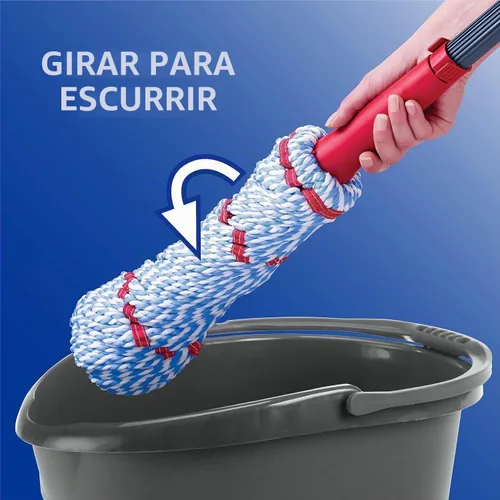 Vista 2 de O-Cedar MicroTwist MAX Trapeador de microfibra con torsión y 2 repuestos extra Cuenta con escurrido sin usar las manos Cabezal de trapeador