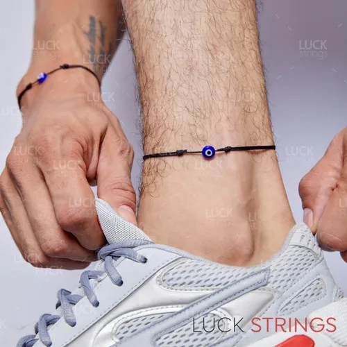 Vista 4 de Lucky Evil Eye Bracelet, Choker & Anklet – Red and Black String Protection Talisman Minimalist Mal de Ojo Jewelry for Good Luck