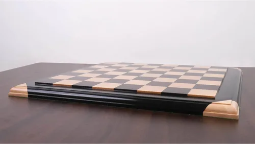 Vista 5 de Tablero de ajedrez de lujo de madera de ébano y arce de 21 pulgadas - Azulejos elevados cuadrados de 2.165 in