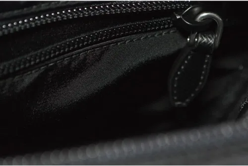 Vista 5 de Prada Vela Nylon Beauty Bag Estuche de maquillaje cosmético - Negro Silver-tone hardware Zipper closure Interior zipper pocket Dust bag and