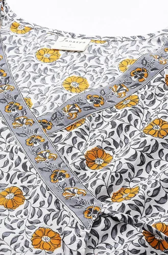 Vista 6 de Janasya Mujer Algodón Blanco Verano Casual Estampado Floral 34th Manga Cuello en V Fluido Angarakha Kurta