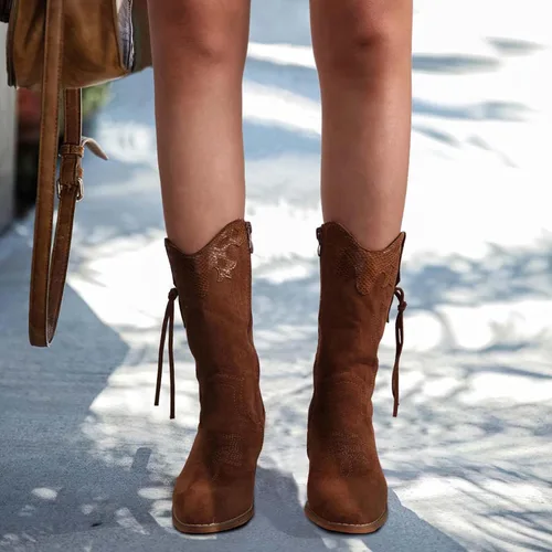 Vista 3 de SHIBEVER Botas vaqueras vaqueras para mujer botas de tacón alto Western Country Botas de gamuza con cremallera a media pantorrilla