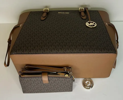 Vista 4 de Michael Kors MICHAEL Michel Kors Gilly - Bolsa de viaje con cordón grande con doble cierre para la muñeca