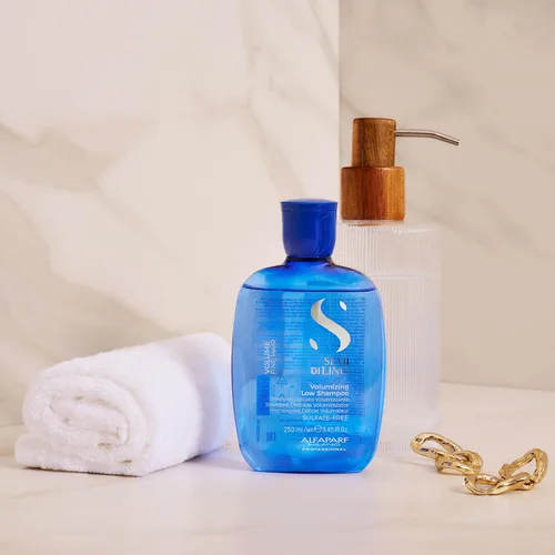 Vista 3 de Alfaparf Milano Semi Di Lino Champú Volumen Para Cabello Fino – Champú Volumizador Bajo Sin Sulfato – Añade volumen intenso, grosor y cuerpo